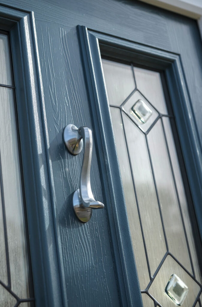 Screenshot-2023-10-23-at-09.46.38 | GFD Homes Composite door zoomed in to show the glazing style.