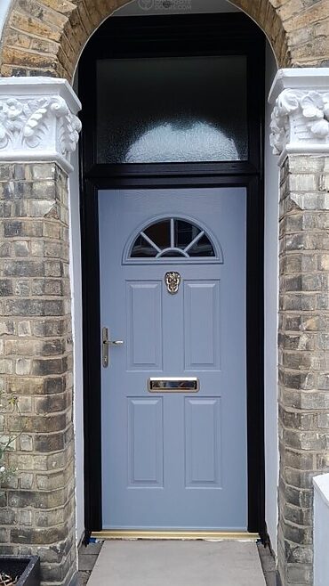 A beautifully crafted Solidor Conway composite door — the perfect balance of heritage design and modern innovation.