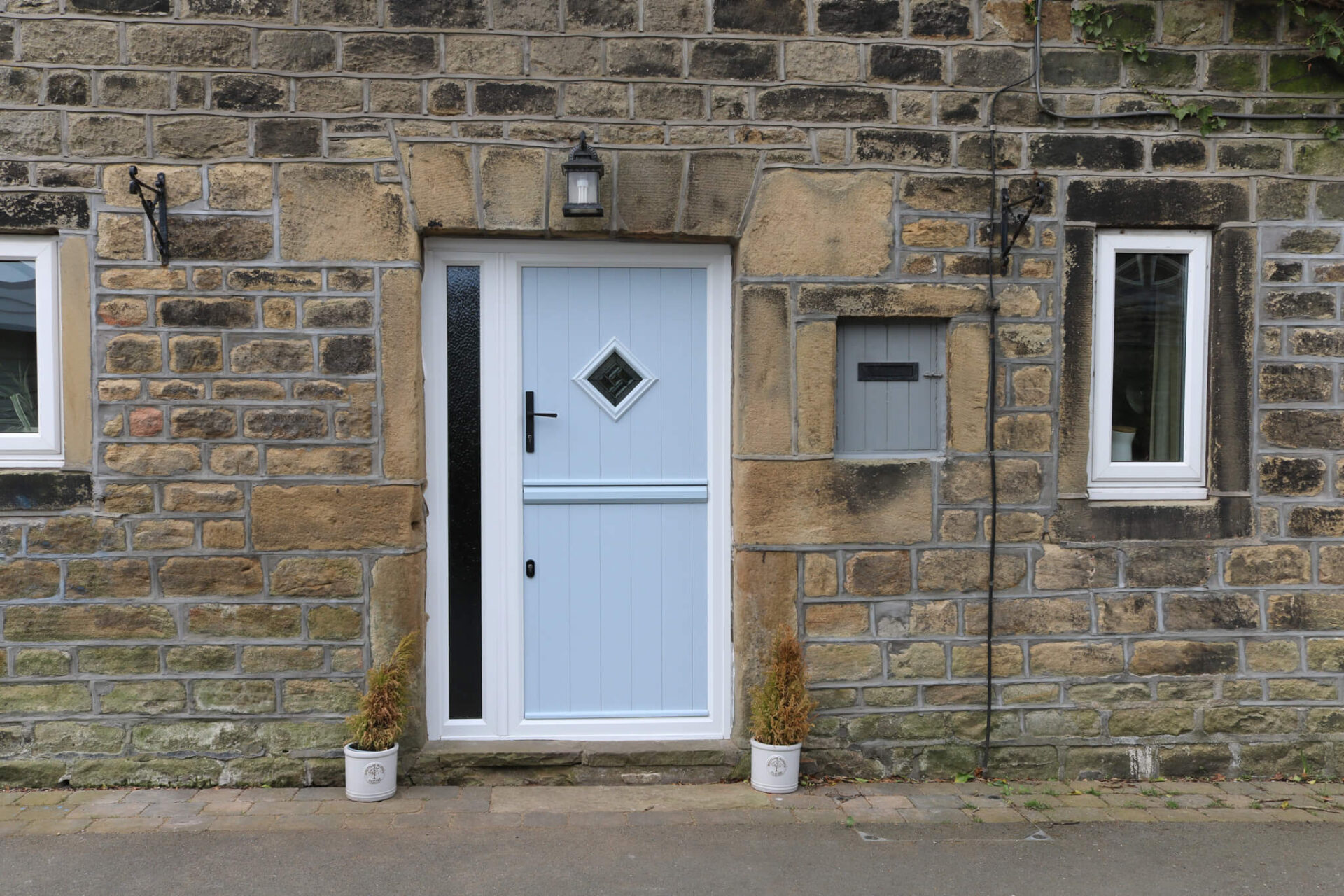 GFD Homes Blend traditional country charm with high-performance security by configuring a custom composite stable door online with GFD Homes.