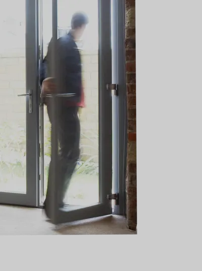 Aluminium entrance door
