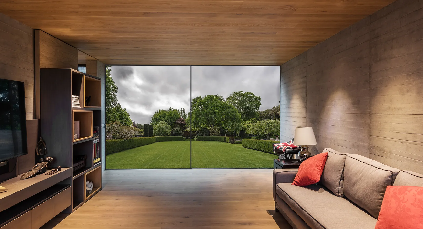 Sliding doors