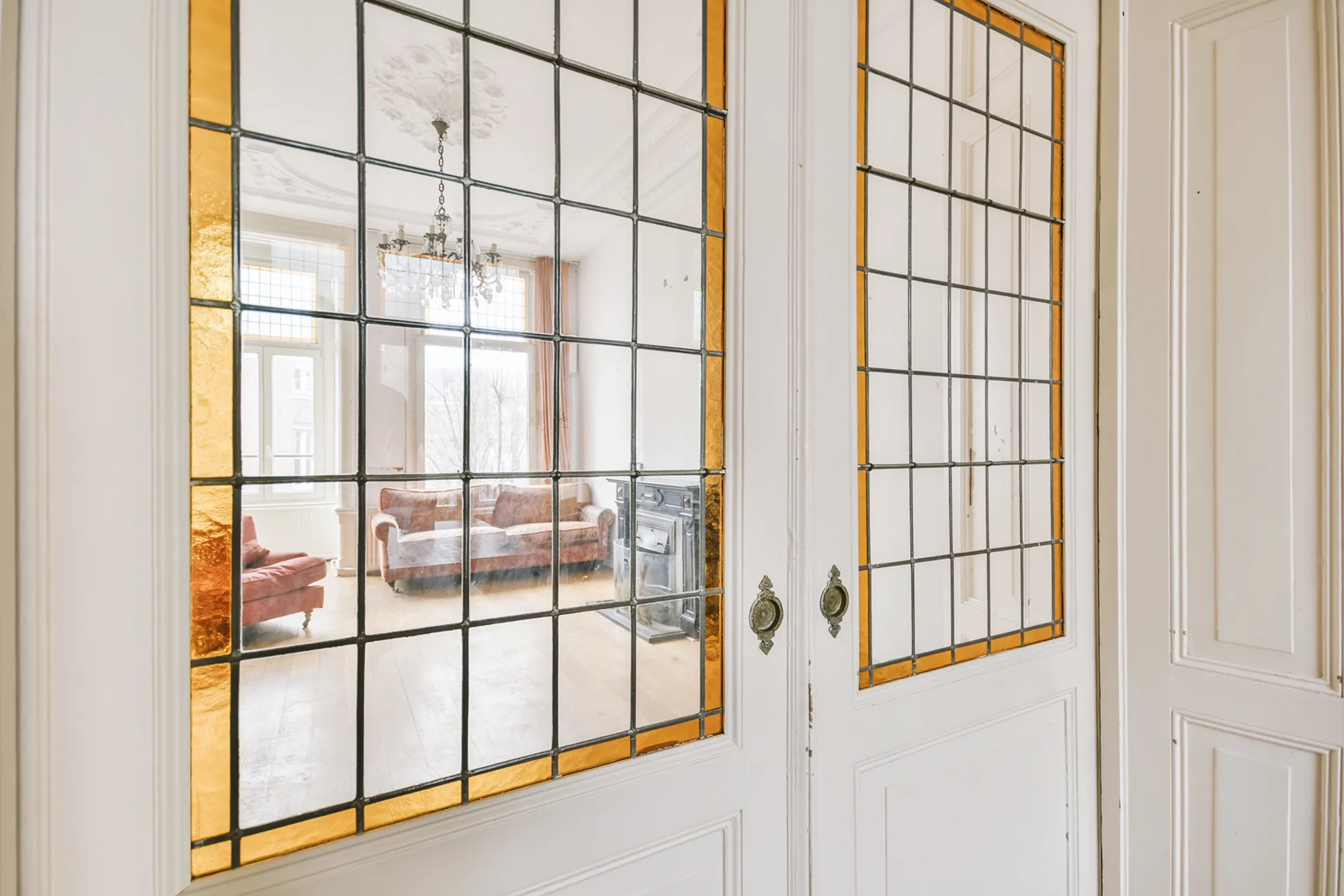 Leadwork glazing example
